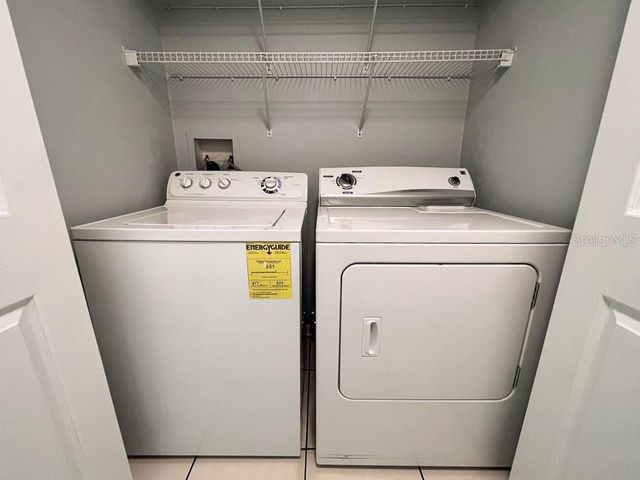 5048 NW 1ST PLACE, Gainesville, FL 32607