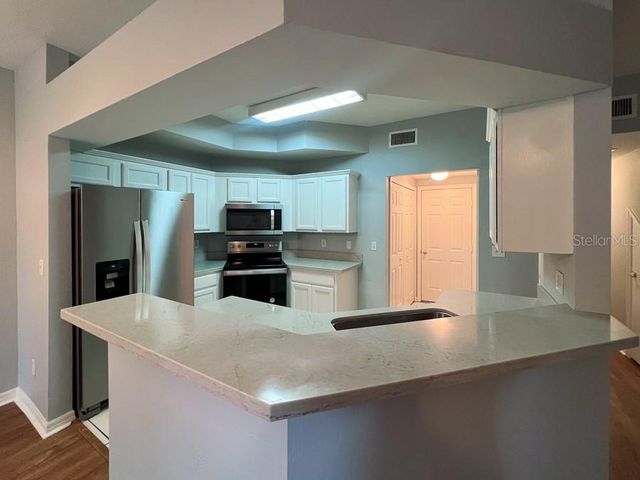 5048 NW 1ST PLACE, Gainesville, FL 32607