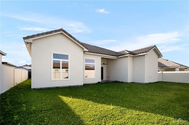 1700 S Middleton Street, Edinburg, TX 78539