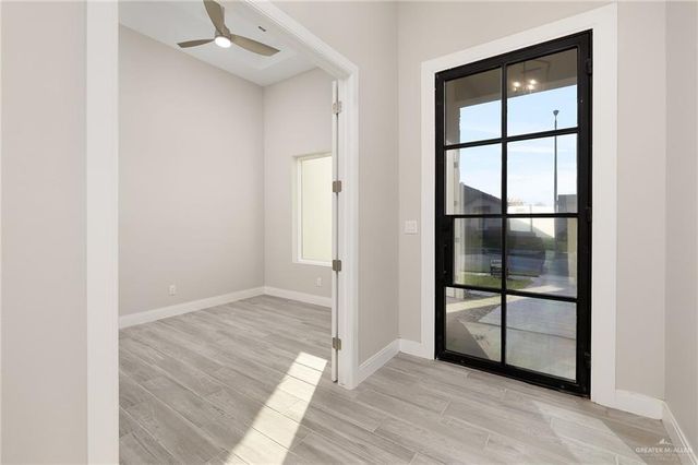 1700 S Middleton Street, Edinburg, TX 78539