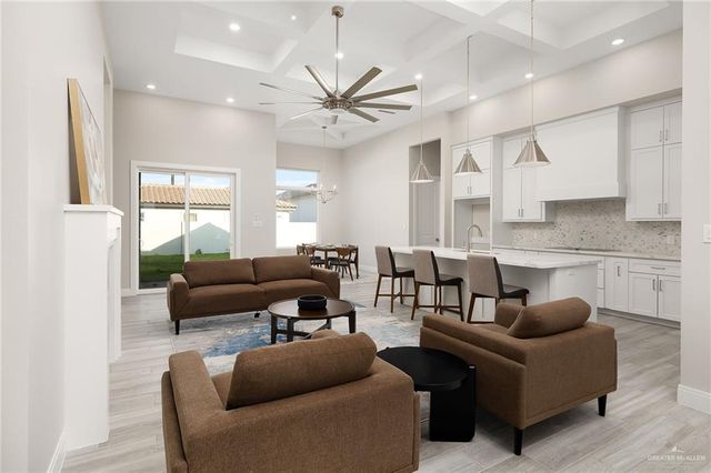 1700 S Middleton Street, Edinburg, TX 78539