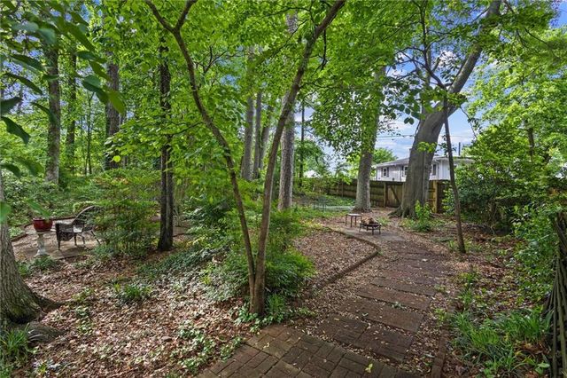 1216 Whitlock Ridge Drive SW, Marietta, GA 30064