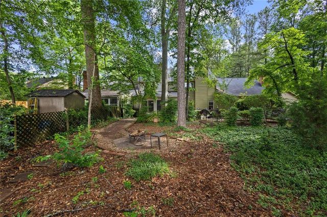 1216 Whitlock Ridge Drive SW, Marietta, GA 30064