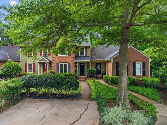 1216 Whitlock Ridge Drive SW, Marietta, GA 30064