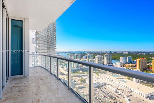 17001 Collins Avenue 4208, Sunny Isles Beach, FL 33160