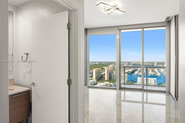 17001 Collins Avenue 4208, Sunny Isles Beach, FL 33160