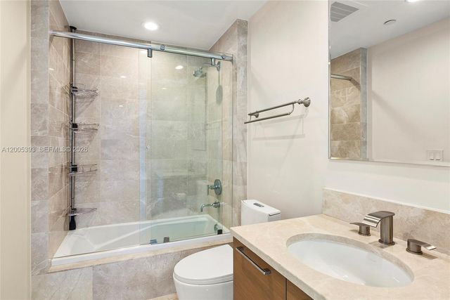 17001 Collins Avenue 4208, Sunny Isles Beach, FL 33160
