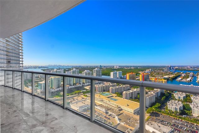 17001 Collins Avenue 4208, Sunny Isles Beach, FL 33160