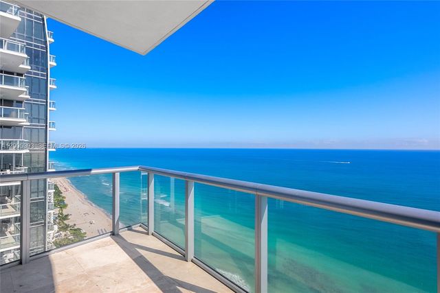 17001 Collins Avenue 4208, Sunny Isles Beach, FL 33160