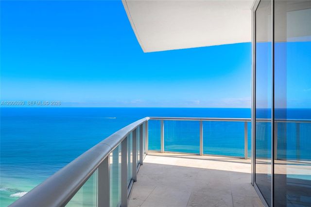 17001 Collins Avenue 4208, Sunny Isles Beach, FL 33160