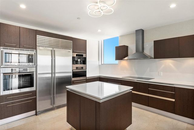 17001 Collins Avenue 4208, Sunny Isles Beach, FL 33160