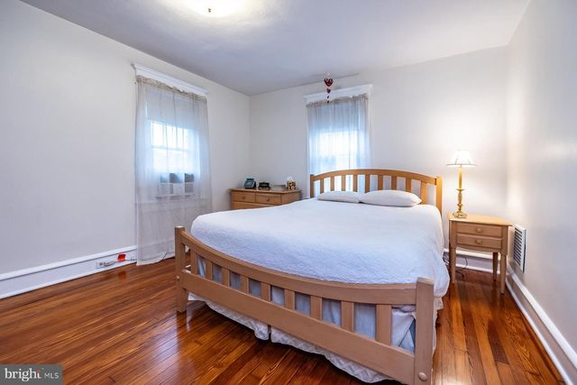 949 PARK AVE, Collingswood, NJ 08108