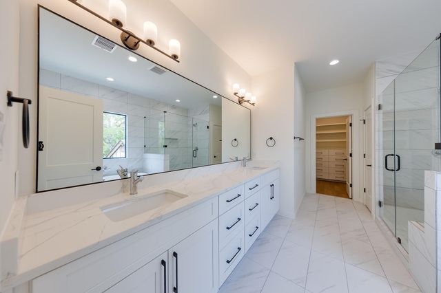 5709 Gano Street, Houston, TX 77009