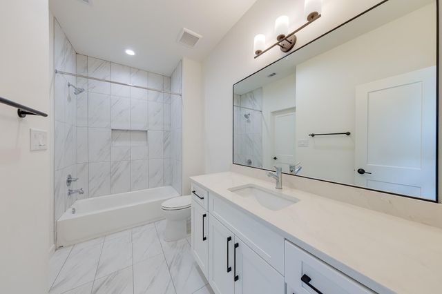 5709 Gano Street, Houston, TX 77009