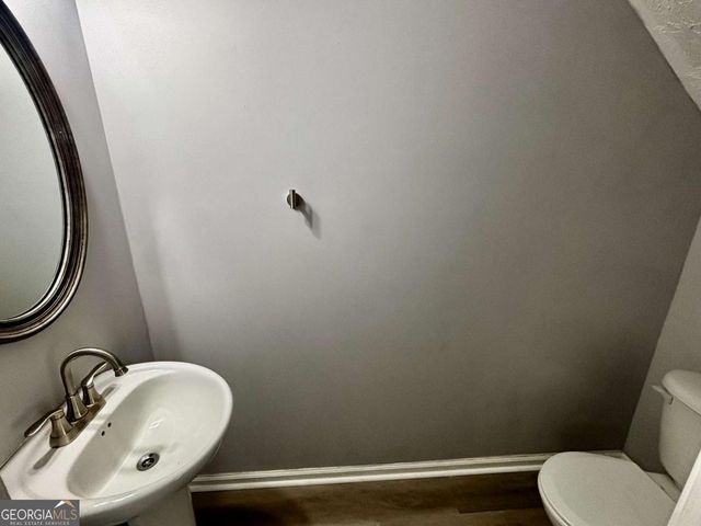 4249 High Park Lane, East Point, GA 30344