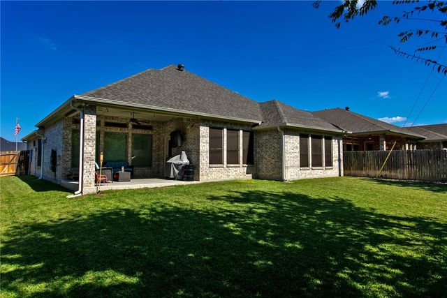 3425 Dovecote Way, Bryan, TX 77808