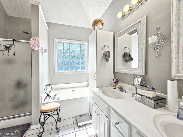 6 Enclave Court, Powder Springs, GA 30127