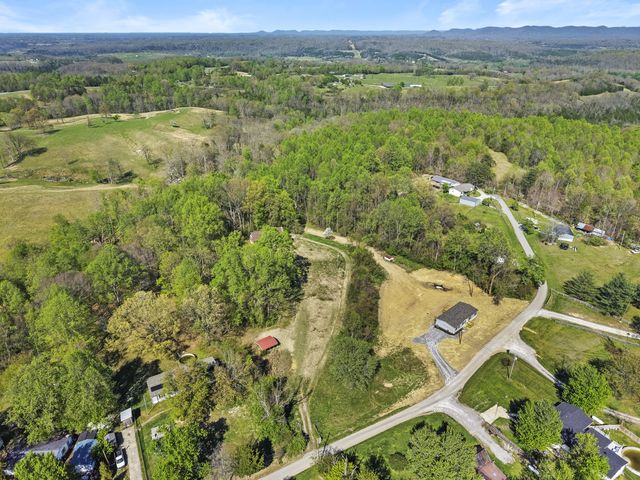 235 Snowden Lane, Waco, KY 40385
