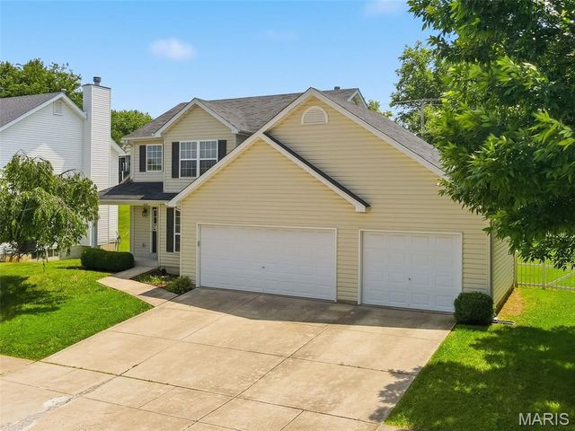 1032 Golden Orchard Drive, O'fallon, MO 63368