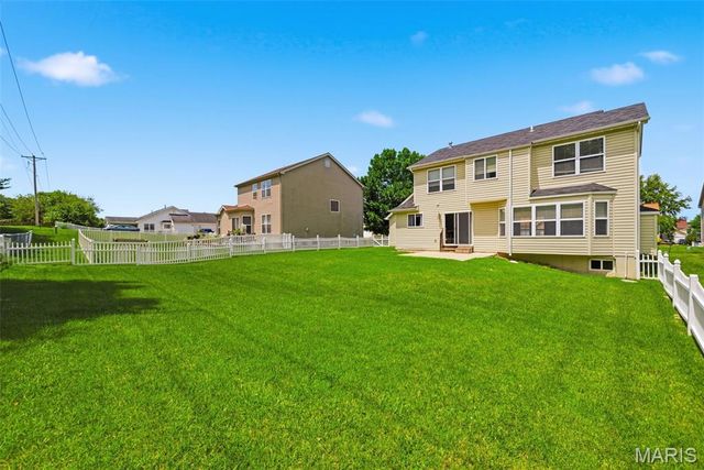 1032 Golden Orchard Drive, O'fallon, MO 63368