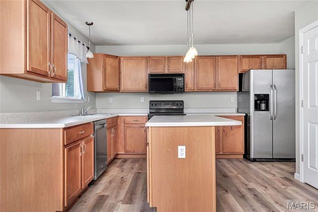 1032 Golden Orchard Drive, O'fallon, MO 63368