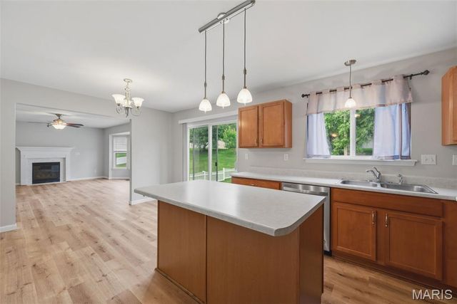 1032 Golden Orchard Drive, O'fallon, MO 63368