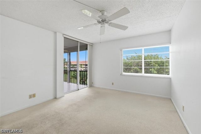 1087 Forest Lakes DR 1-303, Naples, FL 34105