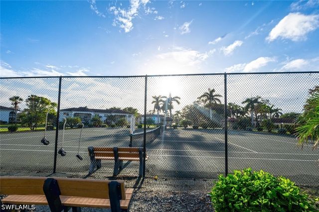 1087 Forest Lakes DR 1-303, Naples, FL 34105
