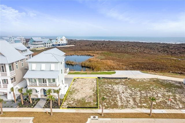 268 Sunrise Ave, Port Aransas, TX 78373