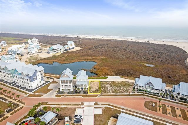 268 Sunrise Ave, Port Aransas, TX 78373