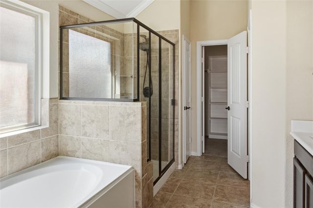2229 Maple Point Drive N, Conroe, TX 77301