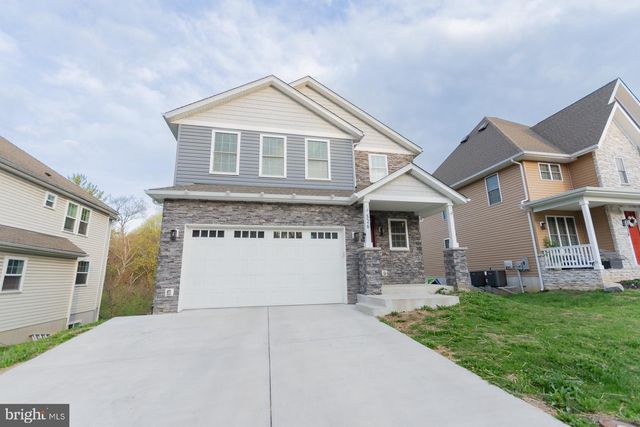 526 THIRD ST, Martinsburg, WV 25404