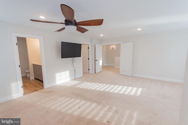 526 THIRD ST, Martinsburg, WV 25404