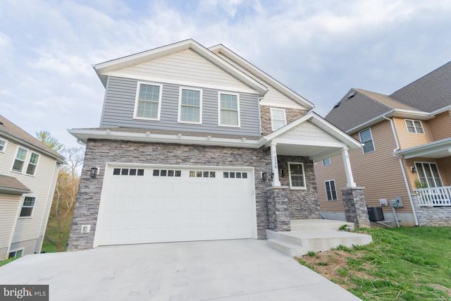 526 THIRD ST, Martinsburg, WV 25404