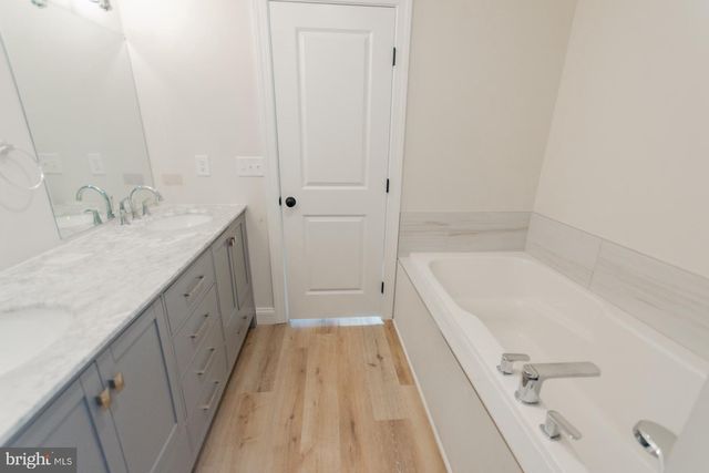 526 THIRD ST, Martinsburg, WV 25404