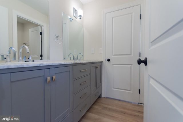 526 THIRD ST, Martinsburg, WV 25404