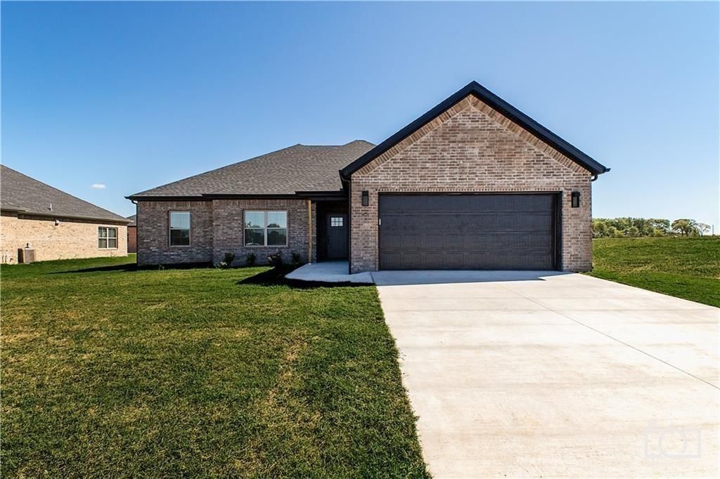 1000 Tracey Lane, Pea Ridge, AR 72751