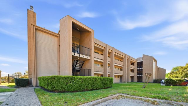 12600 Melville Drive 224B, Montgomery, TX 77356