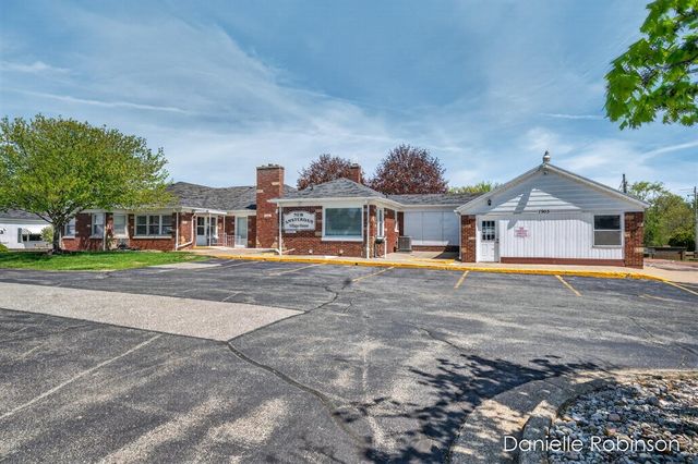 929 Village Lane 140, Jenison, MI 49428
