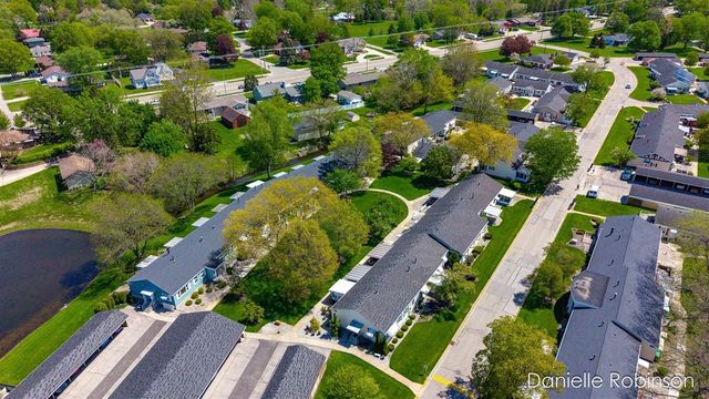 929 Village Lane 140, Jenison, MI 49428