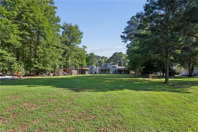 530 Burcher RD, Newport News, VA 23606