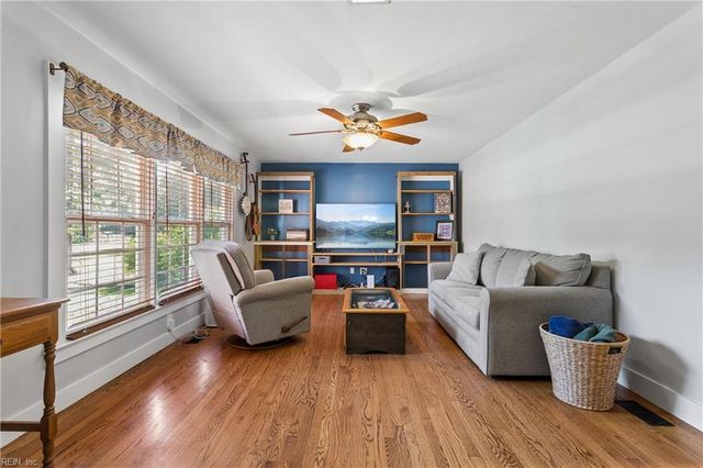 530 Burcher RD, Newport News, VA 23606