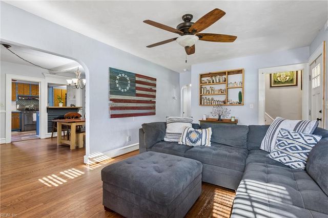 530 Burcher RD, Newport News, VA 23606