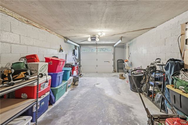 240 Roycroft Avenue, Mt Lebanon, PA 15234