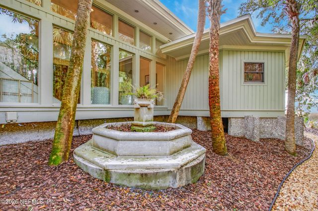 98 SEA MARSH Road, Fernandina Beach, FL 32034