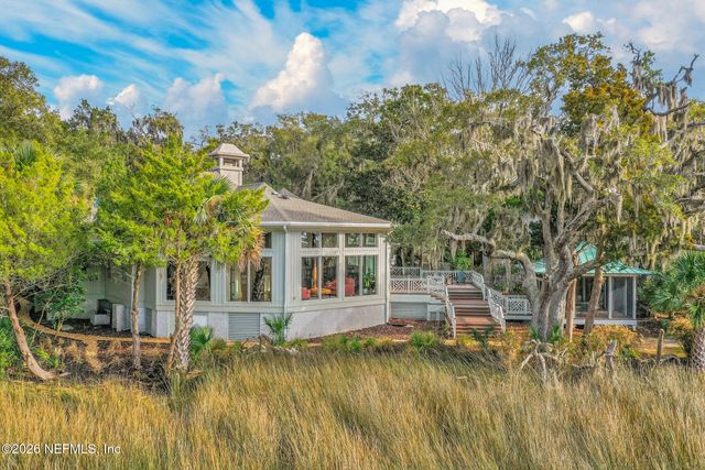 98 SEA MARSH Road, Fernandina Beach, FL 32034
