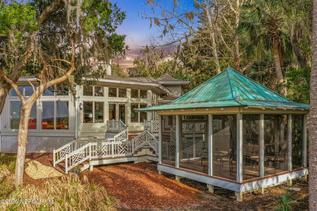 98 SEA MARSH Road, Fernandina Beach, FL 32034