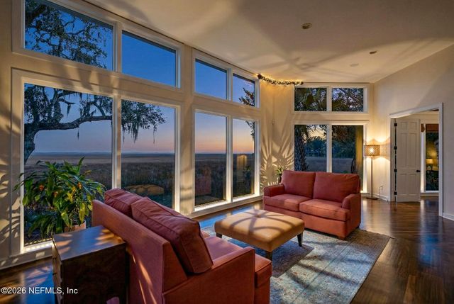 98 SEA MARSH Road, Fernandina Beach, FL 32034