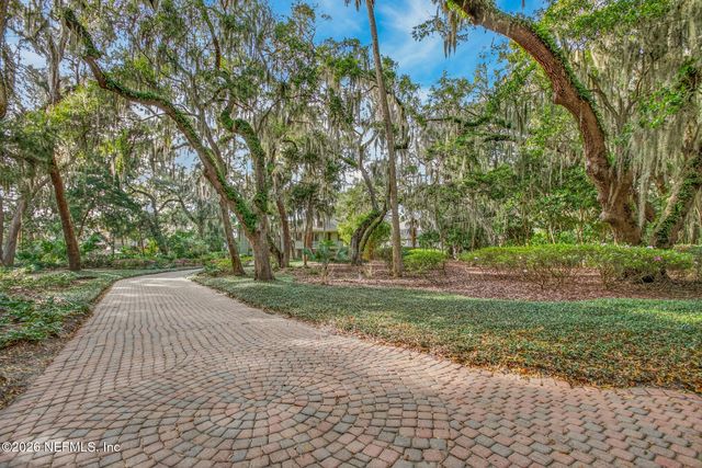 98 SEA MARSH Road, Fernandina Beach, FL 32034
