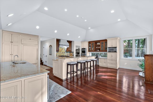 98 SEA MARSH Road, Fernandina Beach, FL 32034